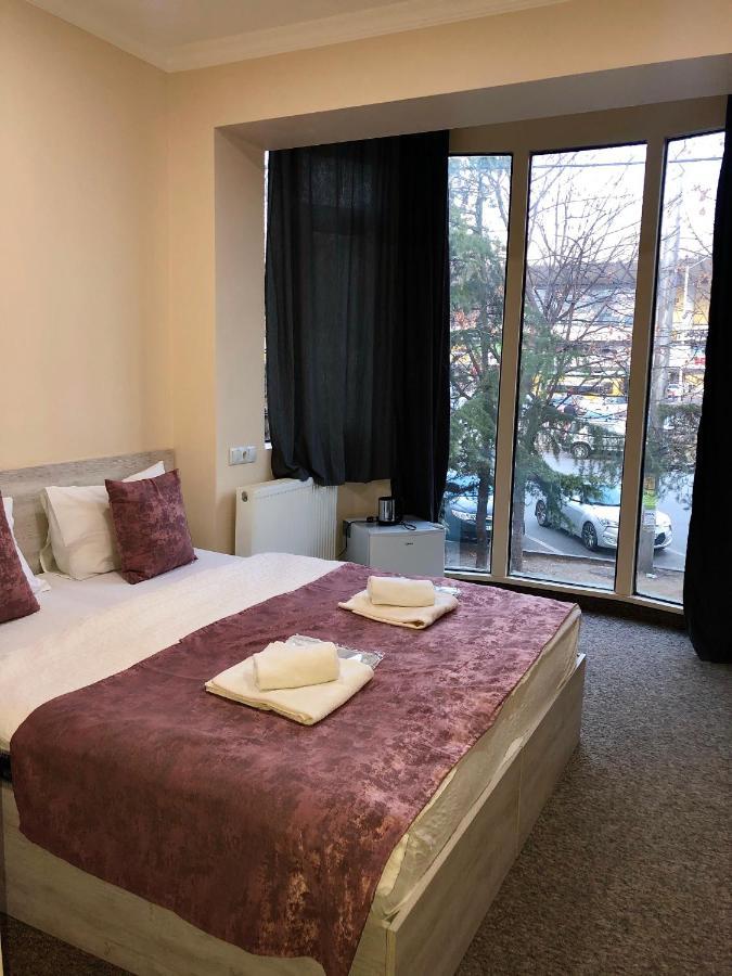 Hotel Leo Palace Tiflis Dış mekan fotoğraf