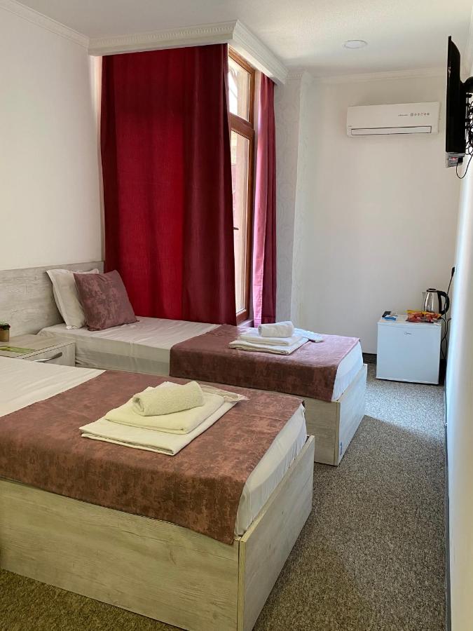 Hotel Leo Palace Tiflis Dış mekan fotoğraf